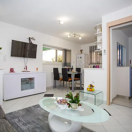 Livaja Apartment